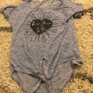 Blue cute cross bottom shirt